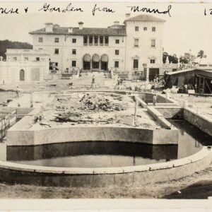 Historical photo of estate under construction with a large house in the background, dated december 28, 1916.